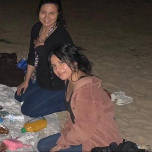 Meet your Posher, Neida